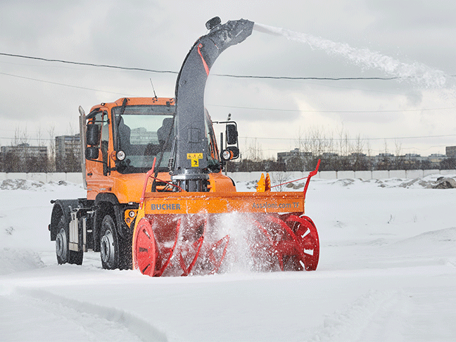 抛雪机